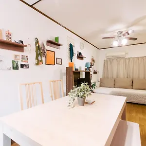 Apartment Kashikiri Ikkenya Sora, Osaka